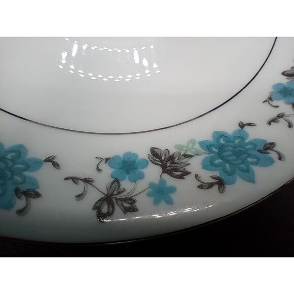 Teacup Saucer Footed China With Blue Flowers Silver Leaves Trim Pattern Vintage - Picture 7 of 15